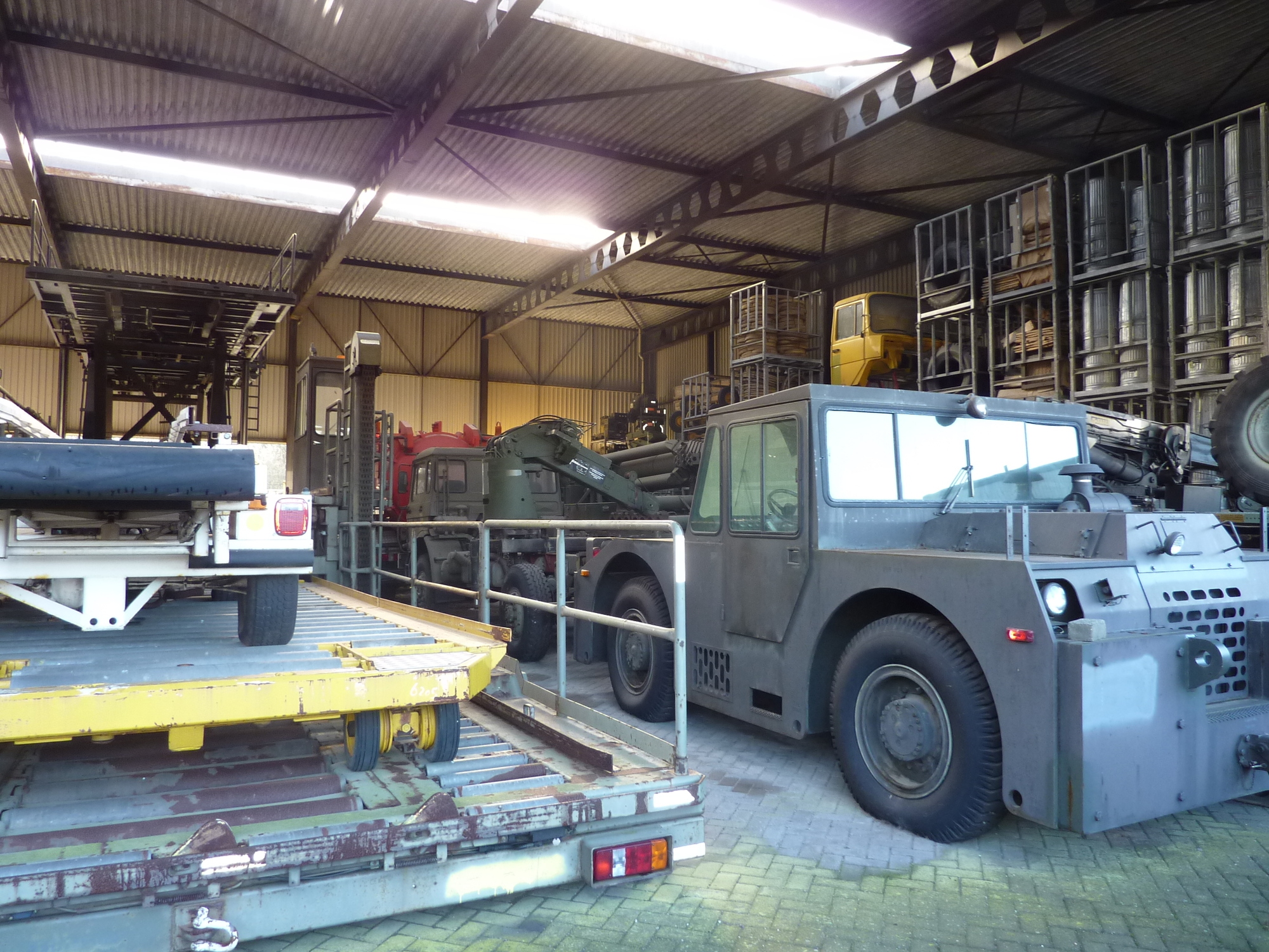 A.M. Hommeles B.V. - Komunalne/ Specjalistyczne - 8x8, diesel undefined: zdjęcie 2