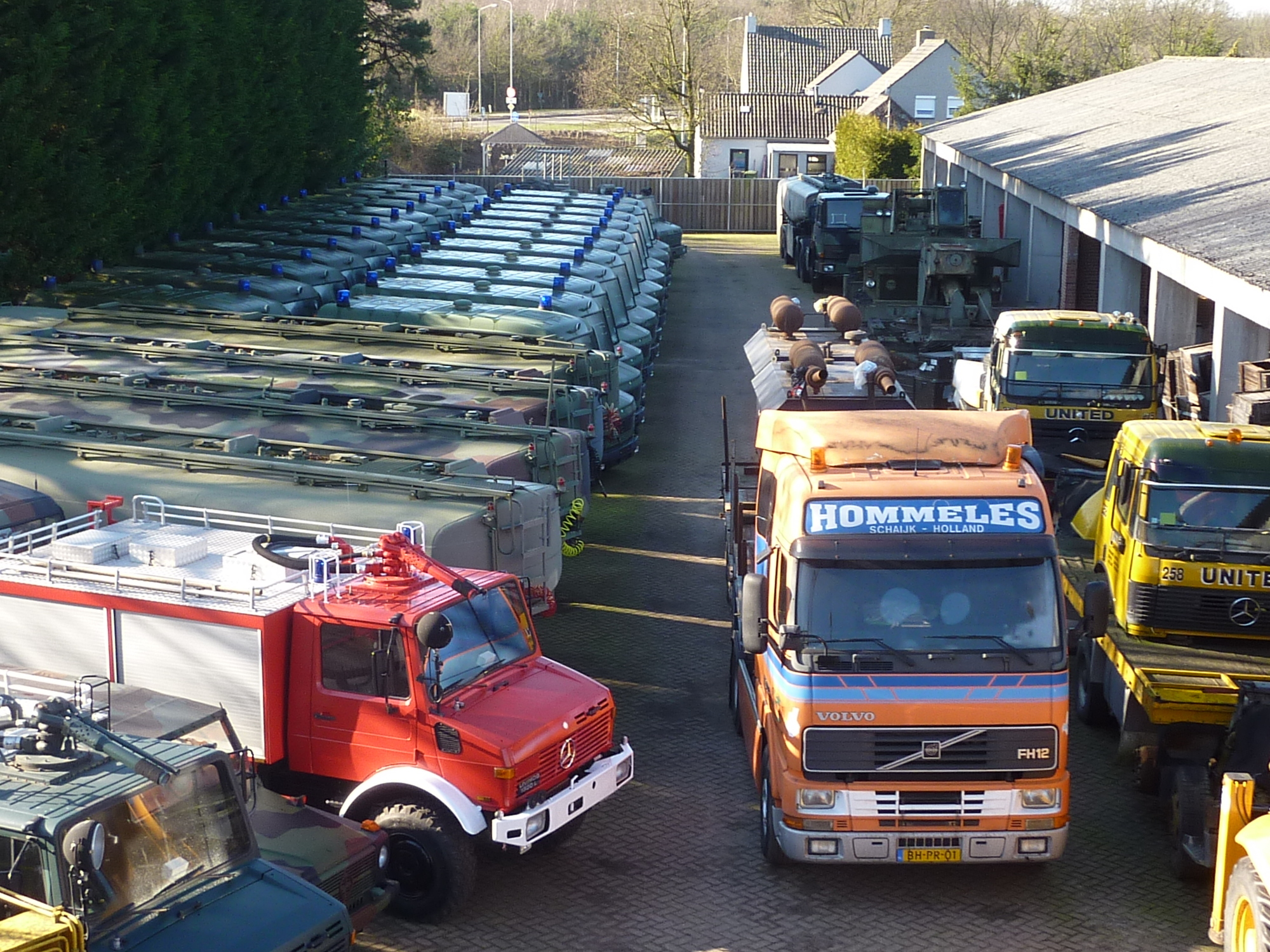 A.M. Hommeles B.V. - Komunalne/ Specjalistyczne - 8x8, diesel undefined: zdjęcie 3