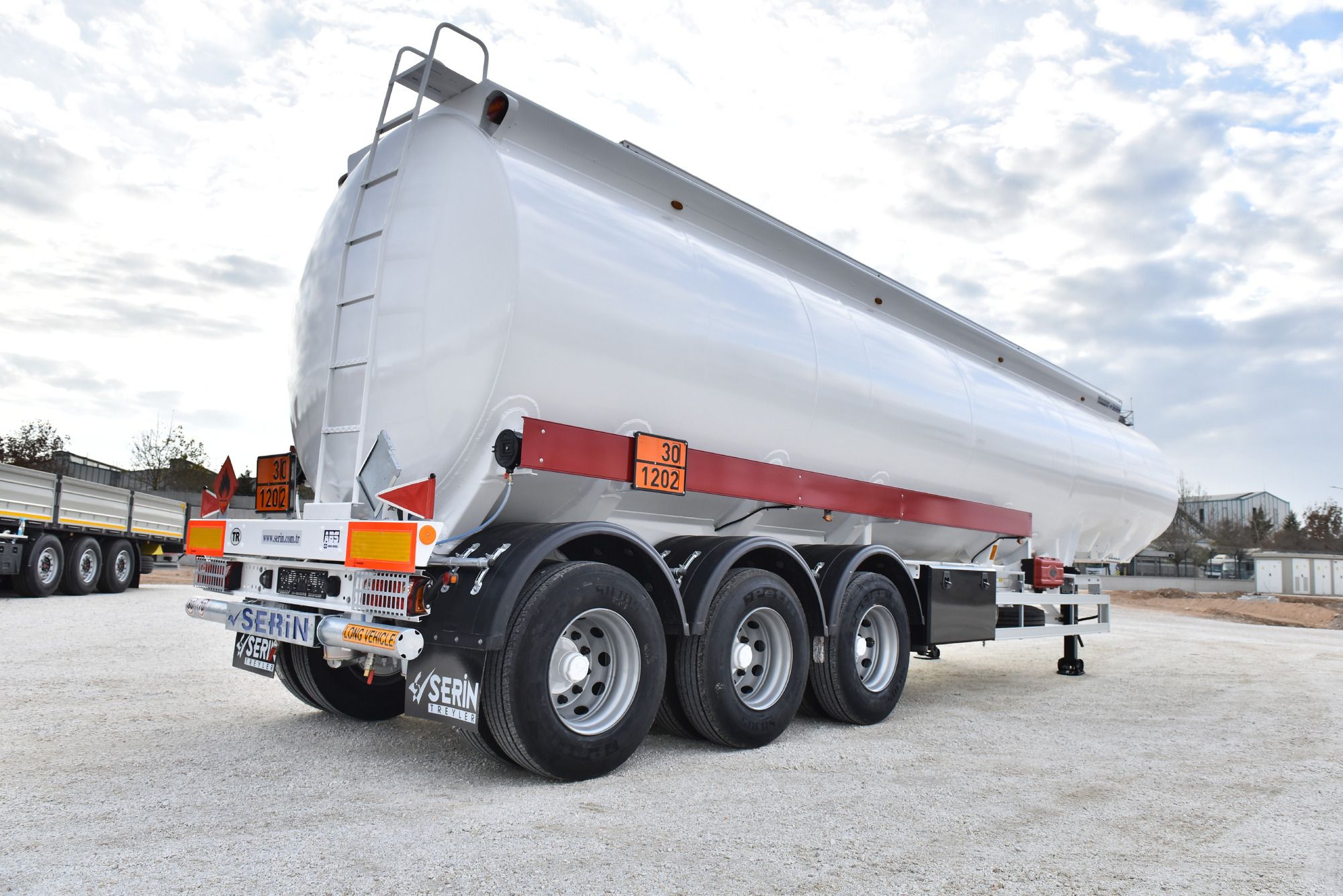 Serin Trailer undefined: zdjęcie 29