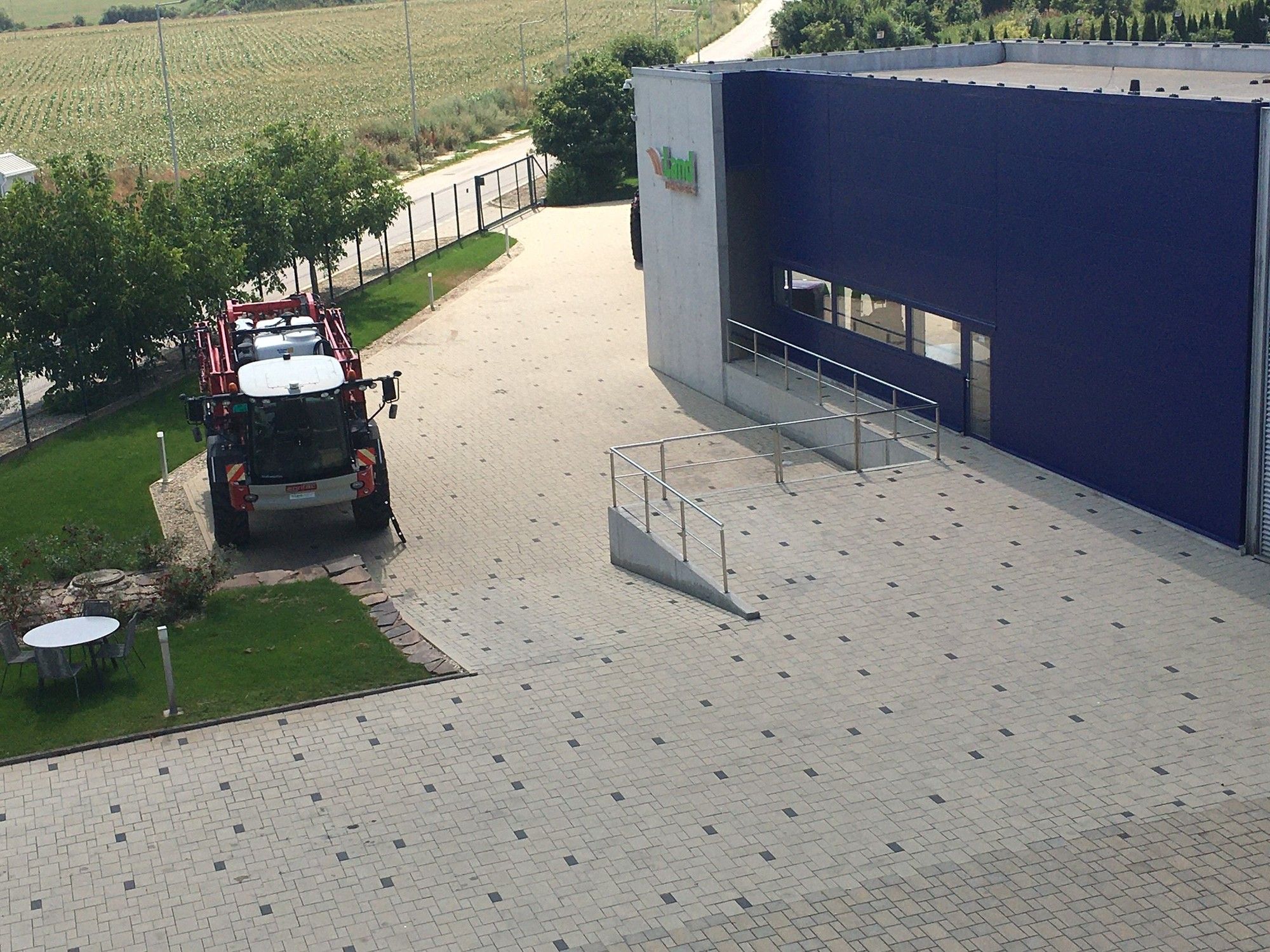 Land Technologies s.r.o. undefined: zdjęcie 7