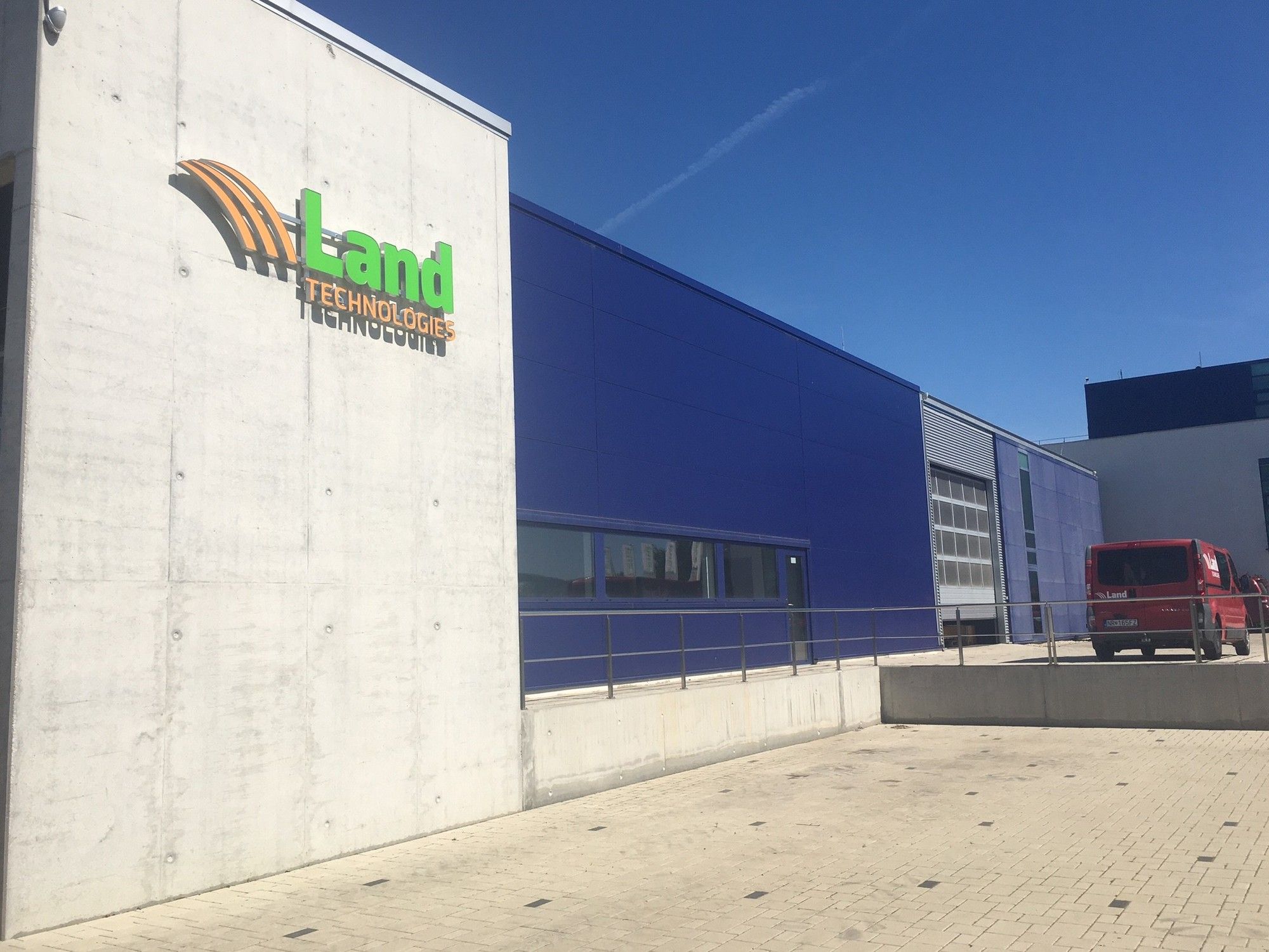 Land Technologies s.r.o. undefined: zdjęcie 5