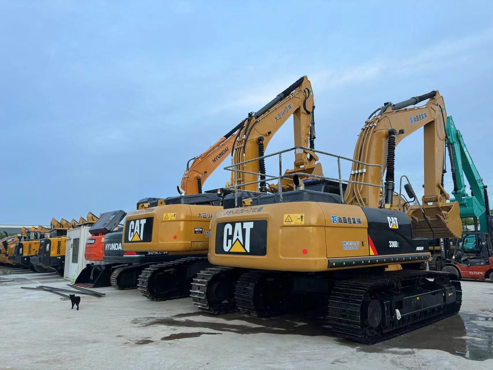 Sunight Development Company Limited - Maszyny budowlane JCB undefined: zdjęcie 2