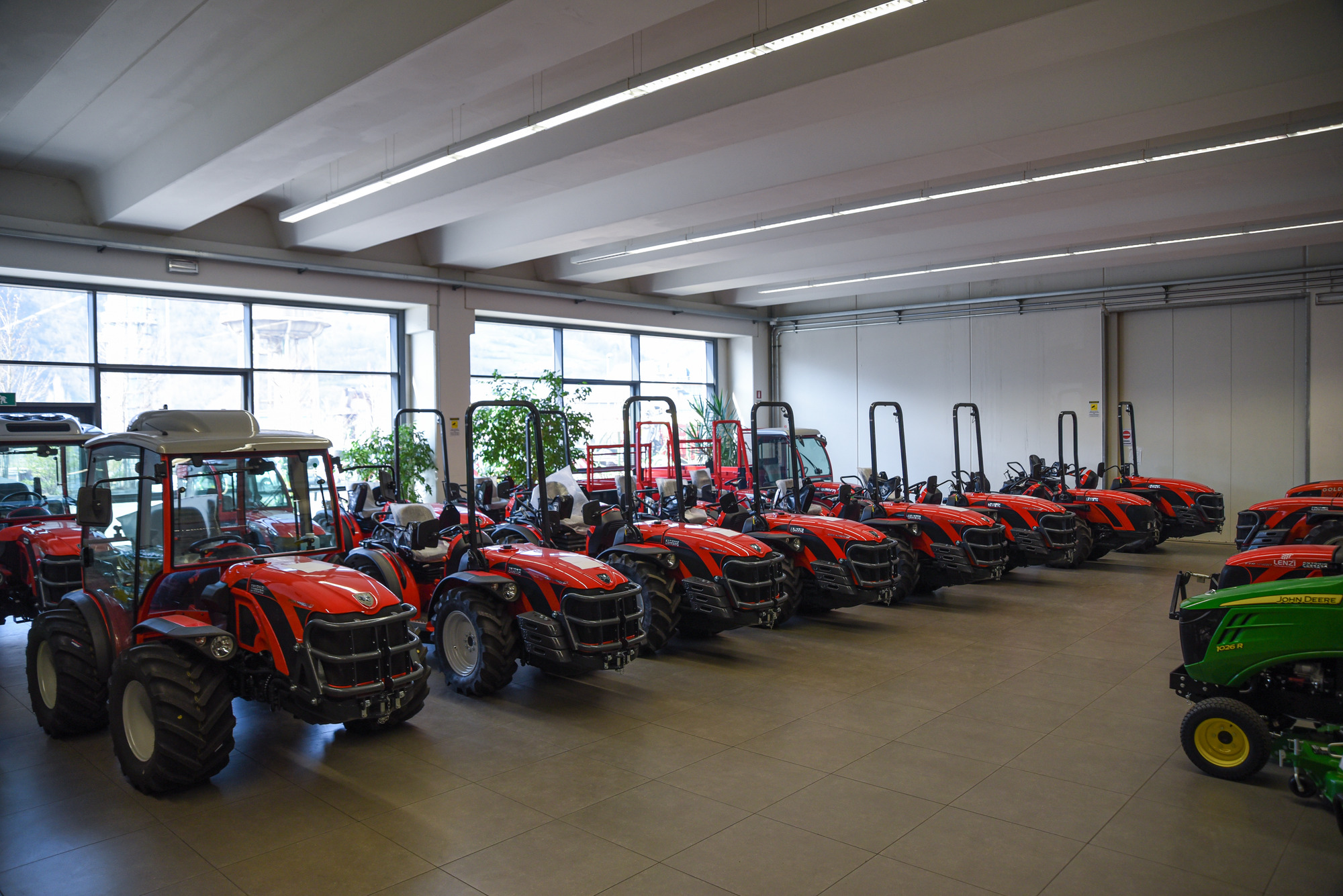 Lenzi S.p.A. - ogłoszenia sprzedaży undefined: zdjęcie 3