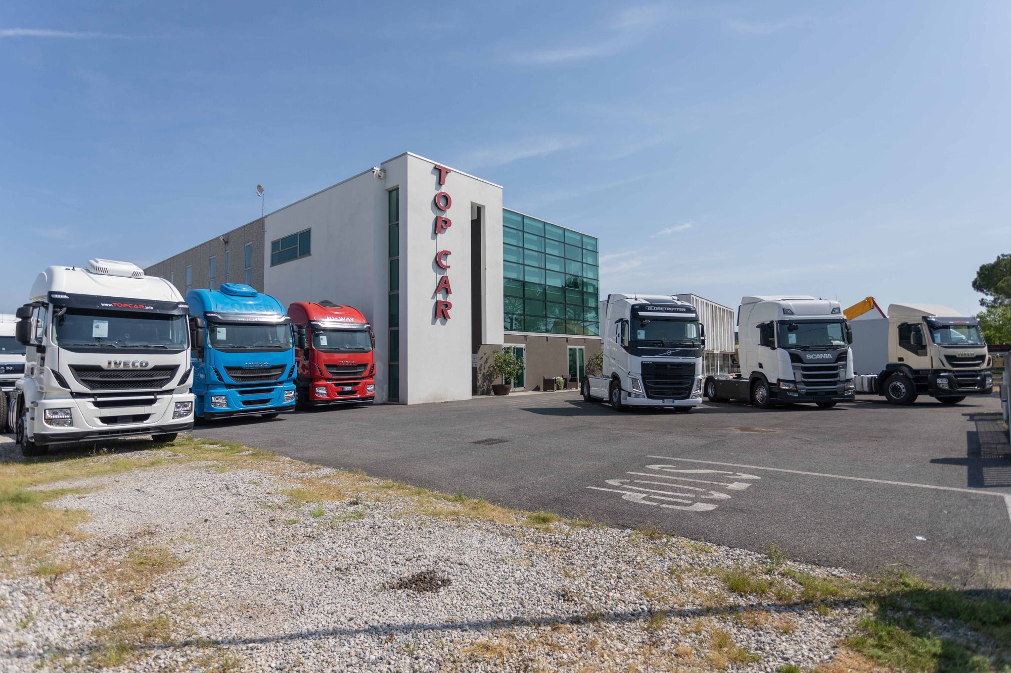 TOP CAR S.R.L. undefined: zdjęcie 2