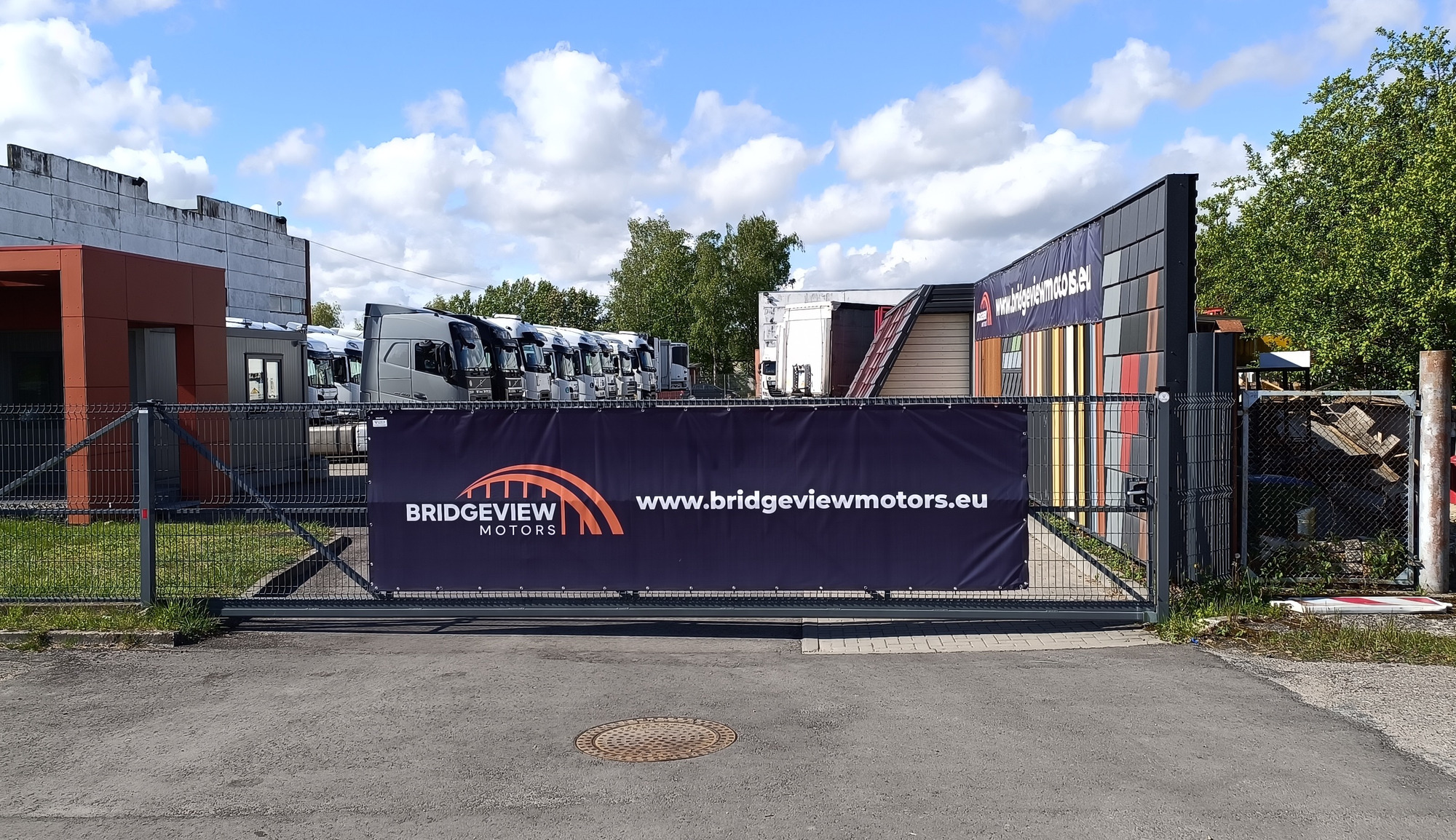 UAB Bridgeview motors - ogłoszenia sprzedaży undefined: zdjęcie 2