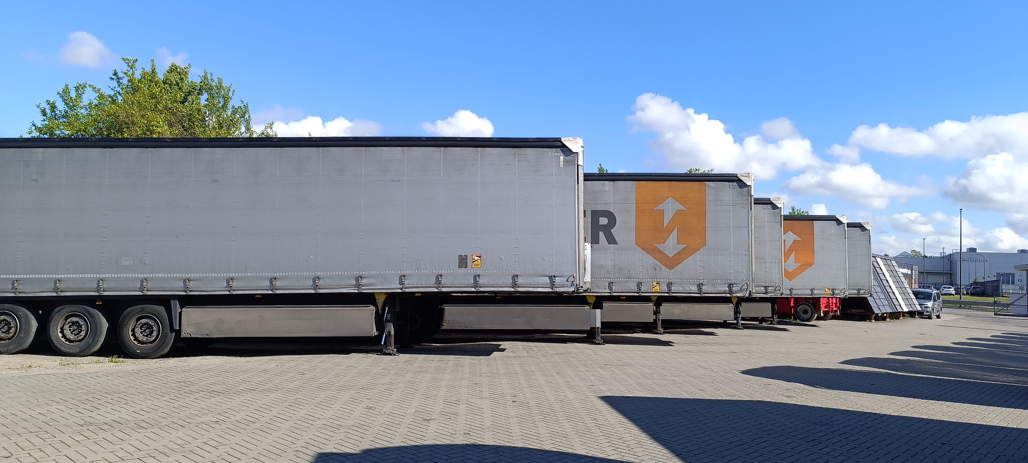 UAB Bridgeview motors - ogłoszenia sprzedaży undefined: zdjęcie 6