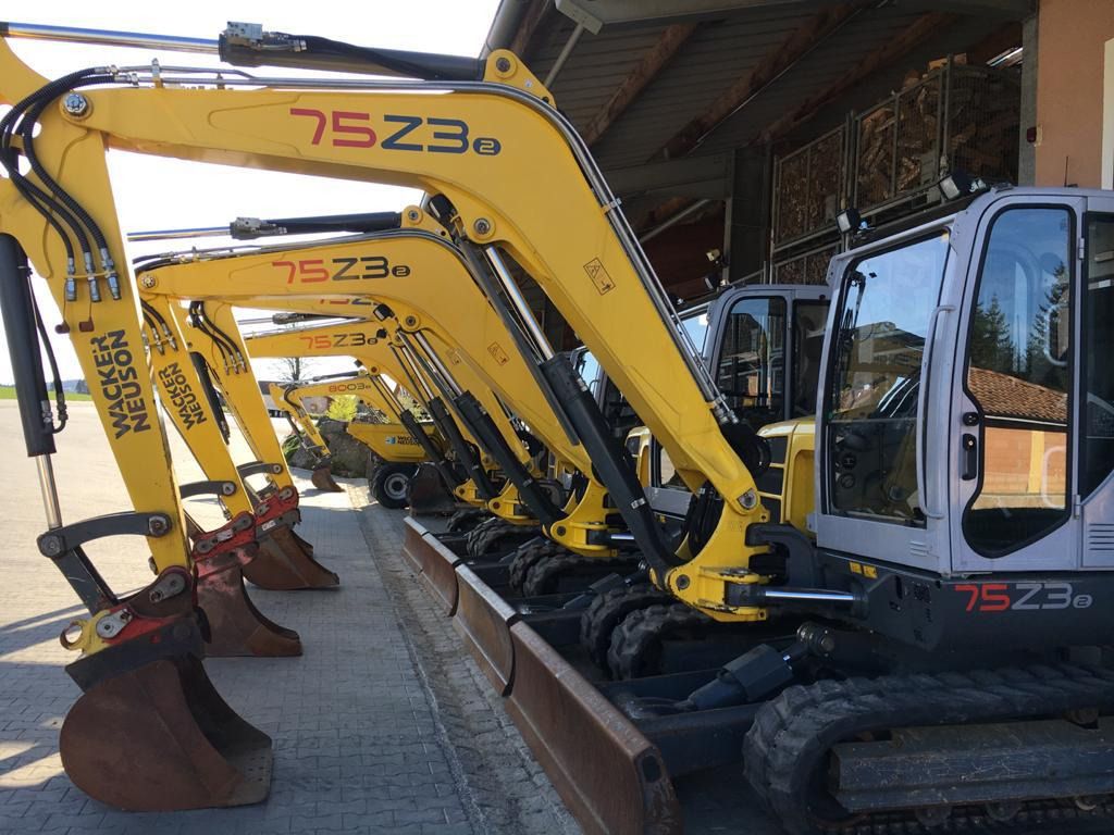 Baumaschinen Weidinger AG undefined: zdjęcie 17