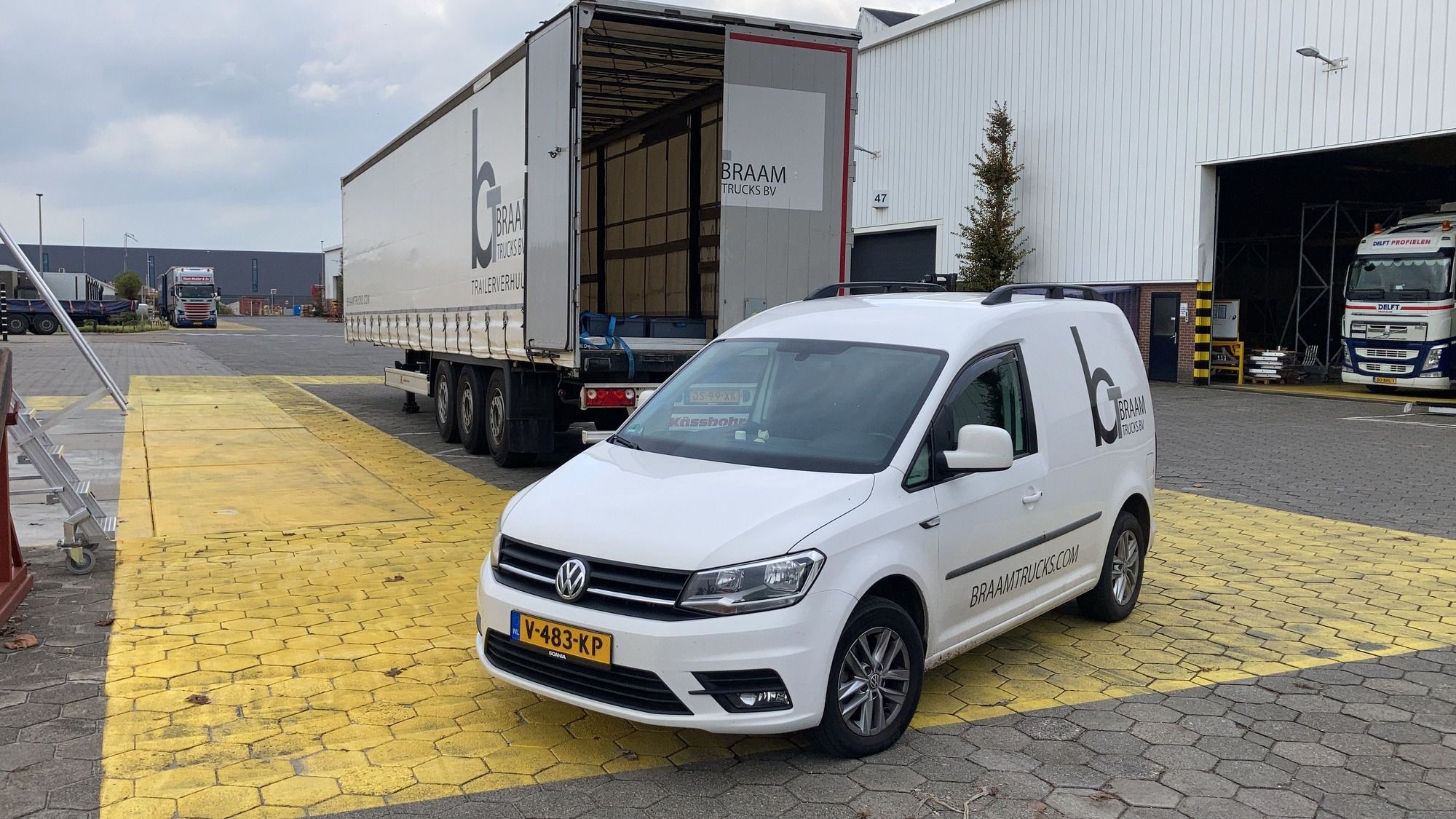 BRAAM TRUCKS & TRAILER VERHUUR B.V. undefined: zdjęcie 11