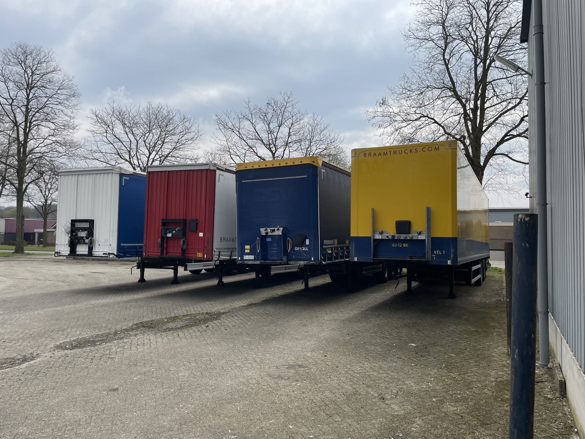 BRAAM TRUCKS & TRAILER VERHUUR B.V. undefined: zdjęcie 17
