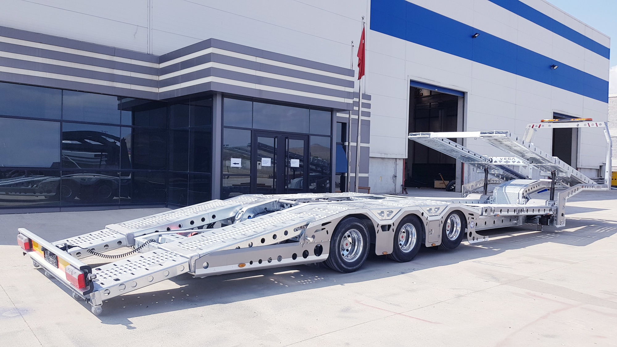 VEGA TRAILER - ogłoszenia sprzedaży undefined: zdjęcie 10