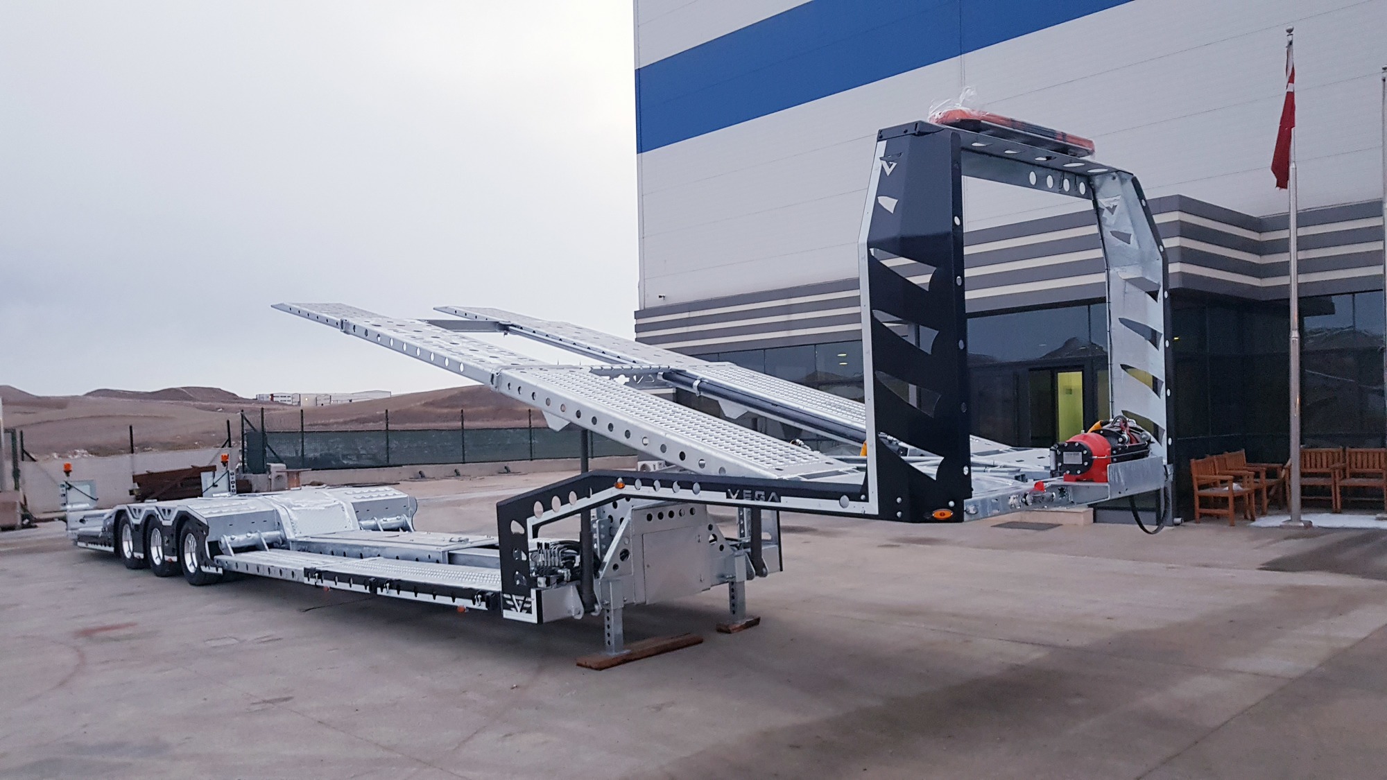 VEGA TRAILER - ogłoszenia sprzedaży undefined: zdjęcie 13