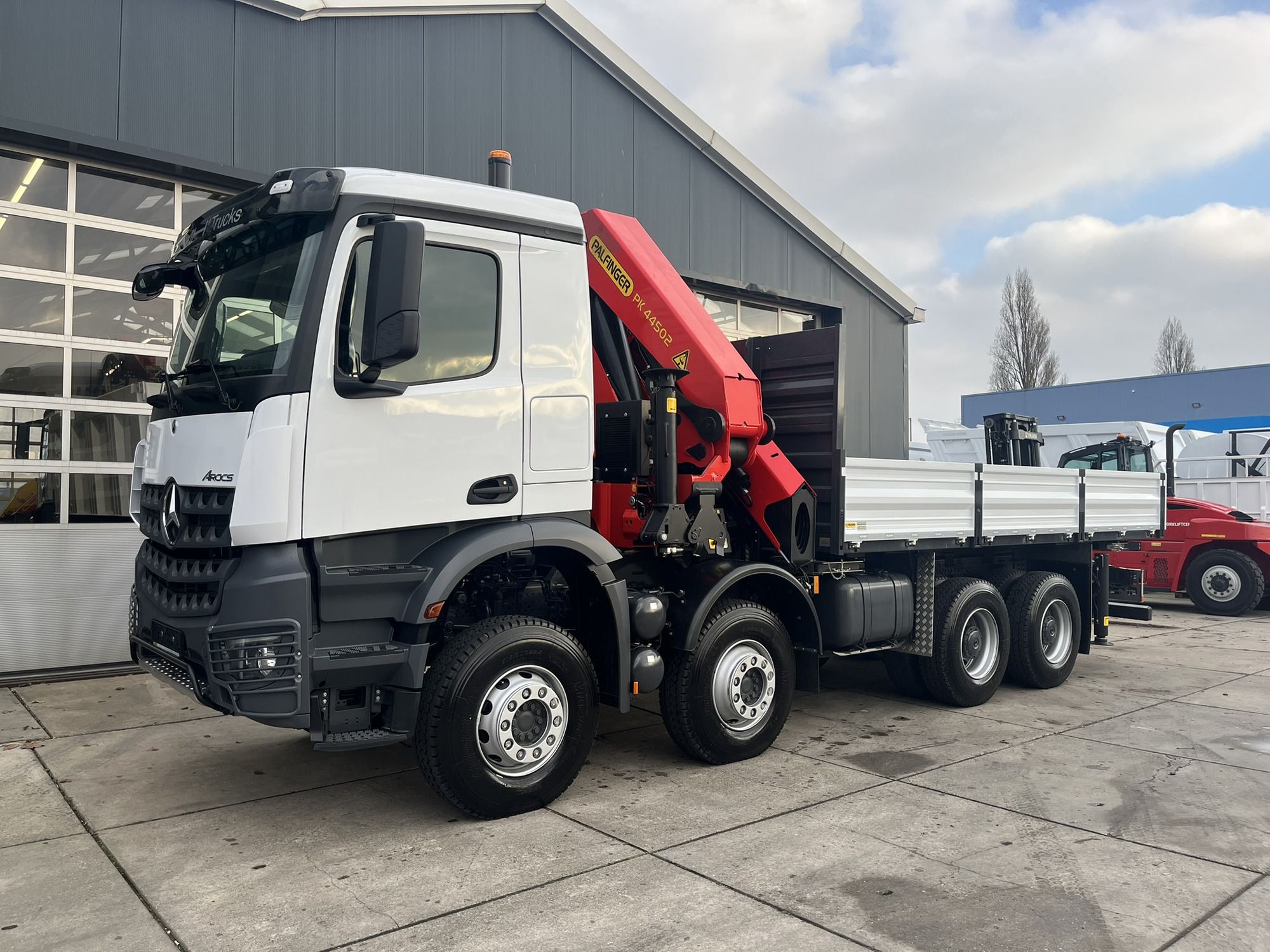 TMH Trucks undefined: zdjęcie 12