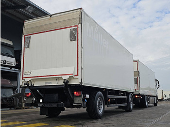 Przyczepa zamknięte nadwozie