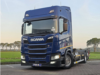 Ciężarówka kontenerowiec/ System wymienny SCANIA R 410