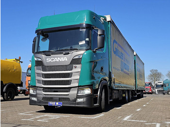Samochód ciężarowy plandeka SCANIA S 450