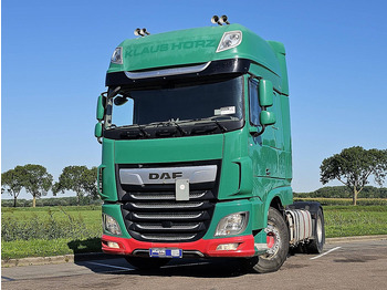 Ciągnik siodłowy DAF XF 530