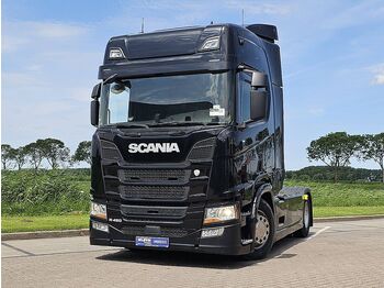 Ciągnik siodłowy SCANIA R 450