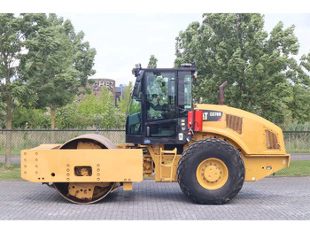 Walec CATERPILLAR CS78B