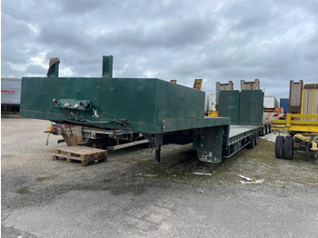 Naczepa niskopodwoziowa CASTERA