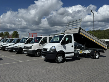 Samochód dostawczy wywrotka RENAULT Mascott