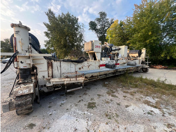 Rozściełacz do asfaltu