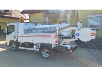 Samochód asenizacyjny RENAULT Maxity 140