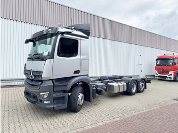 Samochód ciężarowe pod zabudowę MERCEDES-BENZ Actros 2546