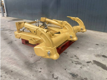 Osprzęt CATERPILLAR