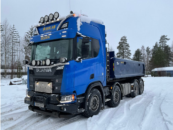 Ciężarówka hakowiec SCANIA R 520