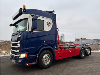 Ciężarówka hakowiec SCANIA R 580