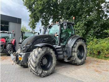 Ciągnik rolniczy VALTRA T174