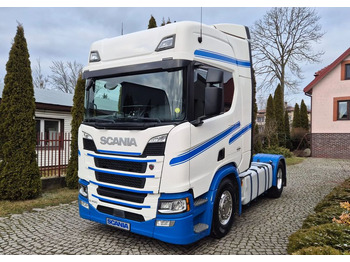 Ciągnik siodłowy SCANIA R 450