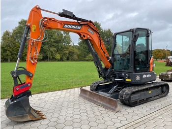 Minikoparka DOOSAN DX55