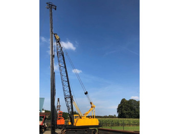 Dźwig gąsienicowy KOBELCO