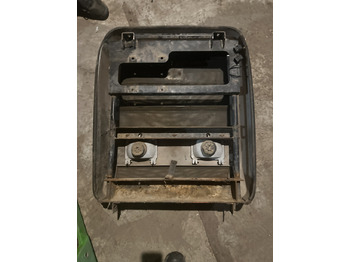 Kratka wlotu powietrza do Maszyn rolniczych Massey Ferguson 8110 - 8180 grill maska przednia: zdjęcie 3 Kratka wlotu powietrza do Maszyn rolniczych Massey Ferguson 8110 - 8180 grill maska przednia: zdjęcie 3