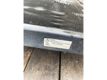 Chłodnica oleju NEW HOLLAND