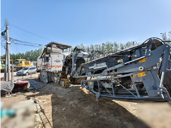 Frezarka do asfaltu 2013 WIRTGEN W2100: zdjęcie 4