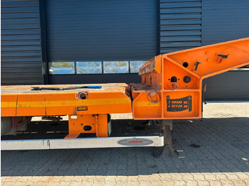 Naczepa niskopodwoziowa Faymonville Multimax 4 achs tieflader / Hydr. verbretiterung Faymonville Multimax 4 achs tieflader / Hydr. verbretiterung: zdjęcie 4 Naczepa niskopodwoziowa Faymonville Multimax 4 achs tieflader / Hydr. verbretiterung Faymonville Multimax 4 achs tieflader / Hydr. verbretiterung: zdjęcie 4