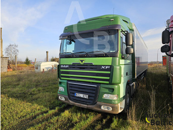 Ciągnik siodłowy DAF XF 105 460