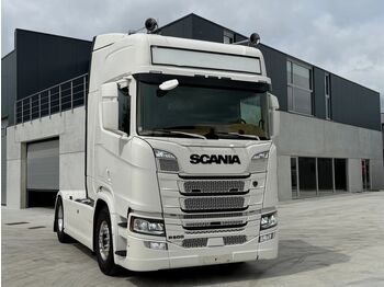 Ciągnik siodłowy SCANIA R 500
