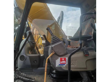 Koparka gąsienicowa CATERPILLAR 320D2: zdjęcie 5