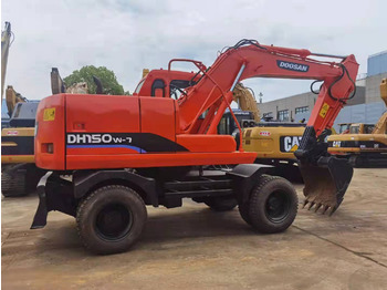 Koparka kołowa DOOSAN DH150W-7