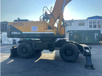 Hyundai R210W-9 Hyundai R210W-9: zdjęcie 3 Hyundai R210W-9 Hyundai R210W-9: zdjęcie 3