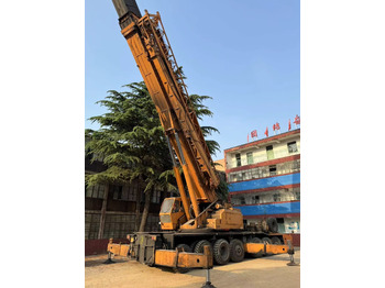 Dźwig samojezdny LIEBHERR