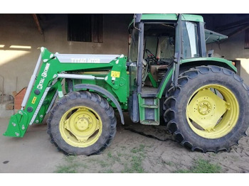 Ładowacz czołowy do traktora METAL-TECHNIK