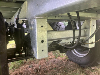 Nowy Przyczepa rolnicza Fliegl GIGANT ASW 281 TAURUS FOX: zdjęcie 3 Nowy Przyczepa rolnicza Fliegl GIGANT ASW 281 TAURUS FOX: zdjęcie 3