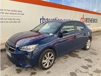 Samochód osobowy OPEL