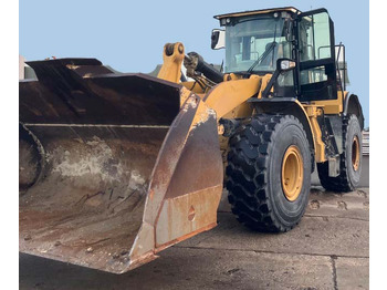 Ładowarka CATERPILLAR 966M