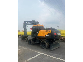 Koparka kołowa HYUNDAI R210