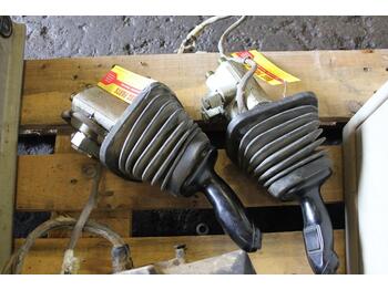 Kabina i wnętrze LIEBHERR